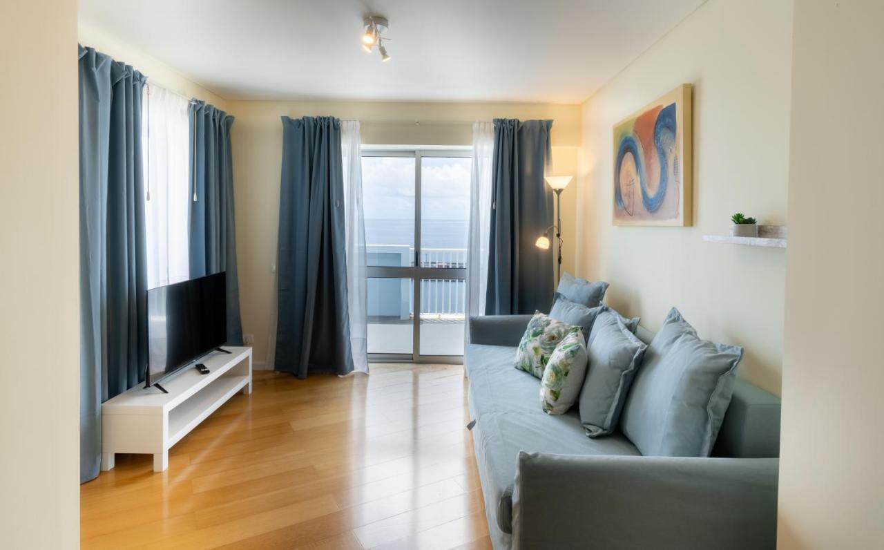 Atlantic Penthouse - City, Montain & Ocean - Free Parking Πόντα Ντελγκάντα Εξωτερικό φωτογραφία